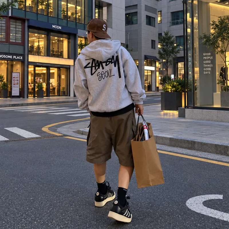 Custom streetwear clothing manufacturer